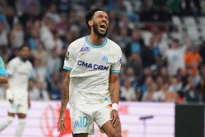 奥巴梅扬半场两助攻，上次有马赛球员单场欧冠助攻双响还在2011年