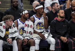 波杰：即将搭档库里第三年&越来越熟悉他 与巴特勒默契逐渐加深