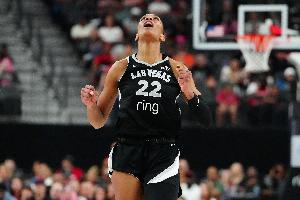 季后赛8次30+得分追平纪录！阿贾半决赛G5狂砍35+8+5+4+4！