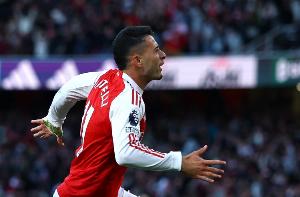 马丁内利：约克雷斯一个赛季能进30-40个，我们会多给他传球