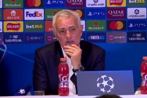 穆帅：蓝军是我生命的一部分，我执教成就太大以至于被认为有魔法