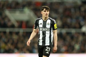 埃迪-豪：专家确认利夫拉门托伤缺8周，这对我们是个打击