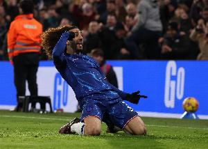 库库雷利亚：赛前聆听欧冠主题曲无比触动，儿时仰望如今亲身参与