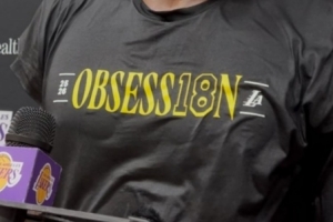 冲队史第18冠？美记：湖人训练衫印有“18”字样 目标本赛季争冠