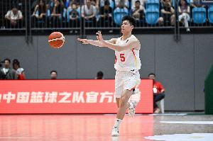 陈家政：我们年轻人要有更强的担当 勇敢地去挑战困难 为国争光