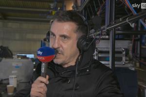 内维尔：维尔茨对比赛的理解显得很幼稚，跑位糟糕又过多参与防守