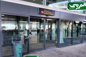 齐达内儿子卢卡前往阿尔及利亚国家队报到，本赛季出战7场丢13球