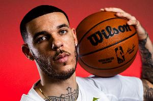 有点尴尬！鲍尔面对旧主半场4中0未得分 仅送1助攻