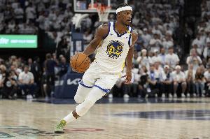 造杀伤！巴特勒首节2中1得5分1板1助1断 罚球4中3