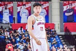 媒体人：王仕鹏绝杀斯洛文尼亚后成无解投手 刘颜诚回CBA应有提升