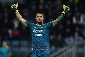 意媒：米兰有意卡利亚里门将卡普里莱，对方标价3500万欧