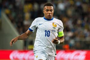 他才26岁！马卡报：姆巴佩有望世界杯前加冕法国队史射手王