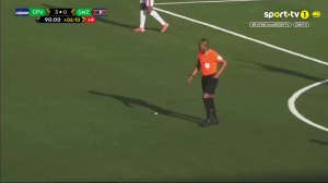 举国欢庆佛得角晋级世界杯后全场沸腾，球员掩面哭泣球迷冲场