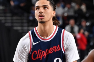 Scotto：快船已裁掉双向合同前锋特伦廷-弗劳尔斯