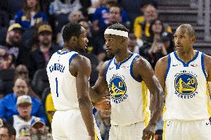 科尔：巴特勒库明加因脚踝不适缺阵 他们预计将在揭幕战做好准备