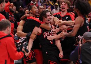 上季东部第9！公牛续约吉迪带队成长 主力6人小于26岁未来已来？