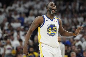 这数据很追梦了！追梦6中3得8分7板9助1断2帽 还怒吃一T