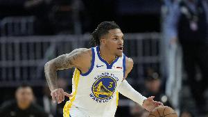 成功进轮换！科尔：理查德像打了七个赛季的老将 一点都不像新秀