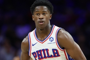 66年首次！埃奇库姆34分 上一位首秀砍34+的球员是1959年的张伯伦