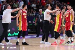 新京报：五棵松再次成为中国男篮的主场 筹备工作已进入冲刺阶段