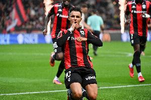 近5场6球！法媒：多特有意引进尼斯前锋索菲亚纳-迪奥普