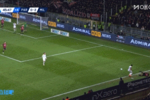 扳回一城！伯纳贝左脚精彩兜射建功，米兰暂客场2-1帕尔马