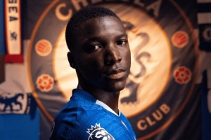 官方：凯塞多当选切尔西10月队内最佳球员，连续两月获此奖项