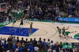 雄鹿独行侠L2M：4次漏判独行侠3次吃亏 库兹马拉弗拉格球衣是犯规