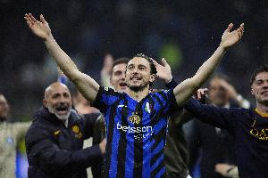 米体：达米安即将回归合练，有望在米兰德比中回归