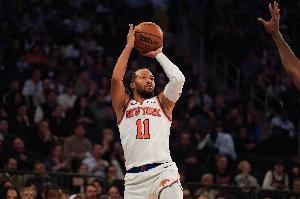 过去2场伤缺&今日战旧主！迈克·布朗：布伦森目前状态为赛前决定