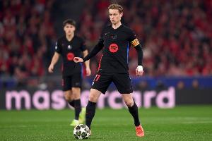 909天！巴萨上次诺坎普比赛现阵容中12人参赛，德容莱万等7人首发