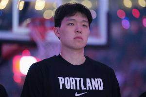 何时迎NBA杯首秀？杨瀚森目前3场小组赛均遭DNP 球队2胜1负