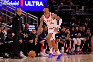 最后还差不了多少！篮板对比掘金首节25-13火箭 全场38-40还少2个