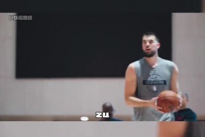 还要进化?祖巴茨在训练营中开始投三分