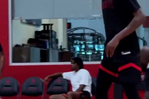 杰伦-布朗表示：入选最佳防守阵容是我首要的个人目标