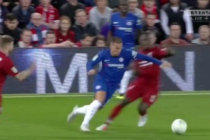 巅峰阿扎尔无人能挡！扎球王对阵利物浦上演神级一条龙破门！