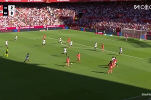 进得漂亮啊！佩德里挑传助攻，拉什福德凌空端射破门