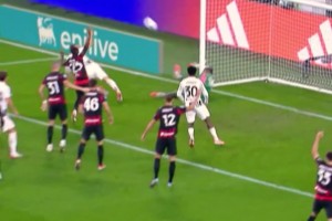 AC米兰在上赛季3:0战胜国米后，双方球迷在餐厅相遇是如此情景