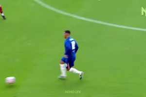 美颜还是那个美颜！传奇赛科斯塔和斯科特尔爆发冲突