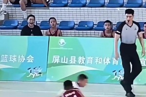 杨毅：扣篮大赛现在变成这样就赖詹姆斯，他要参加肯定能带起来