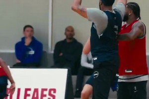 独行侠连线浓眉——弗拉格，大家觉得配合的怎样？