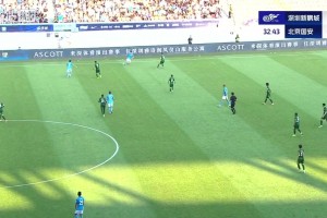 轻松吃饼！韦斯利禁区内接横传一蹴而就，国安0-2落后！