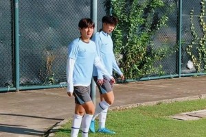 上海闲话:申花中后卫组合或有调整,密集赛程将考验球员的恢复能力