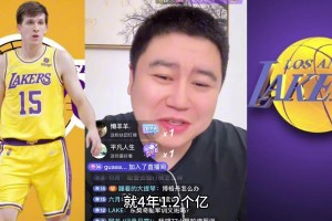 约基奇居然玩起了左手扣篮！估计是他今天跳最高的一次了！