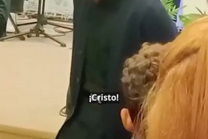 被判无罪！出狱后的阿尔维斯转行成为赫罗纳的一名牧师