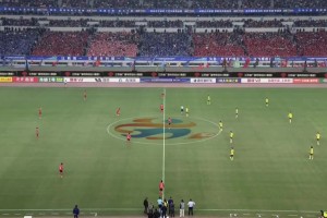 苏超决赛被拖入点球决战！终场哨响瞬间双方球员筋疲力尽