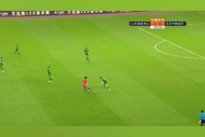 神级助攻！蒿俊闵人球分过传给三秒后的自己！