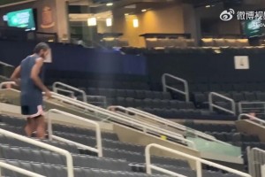 “顶级控球厚卫”！