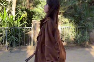 女主播小七：库里之歌我也是努力过了 没有技巧全是感情