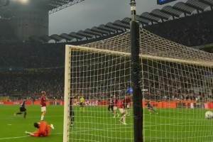 预热米兰德比！国米官推：小图拉姆这脚堪称理论上的十分角